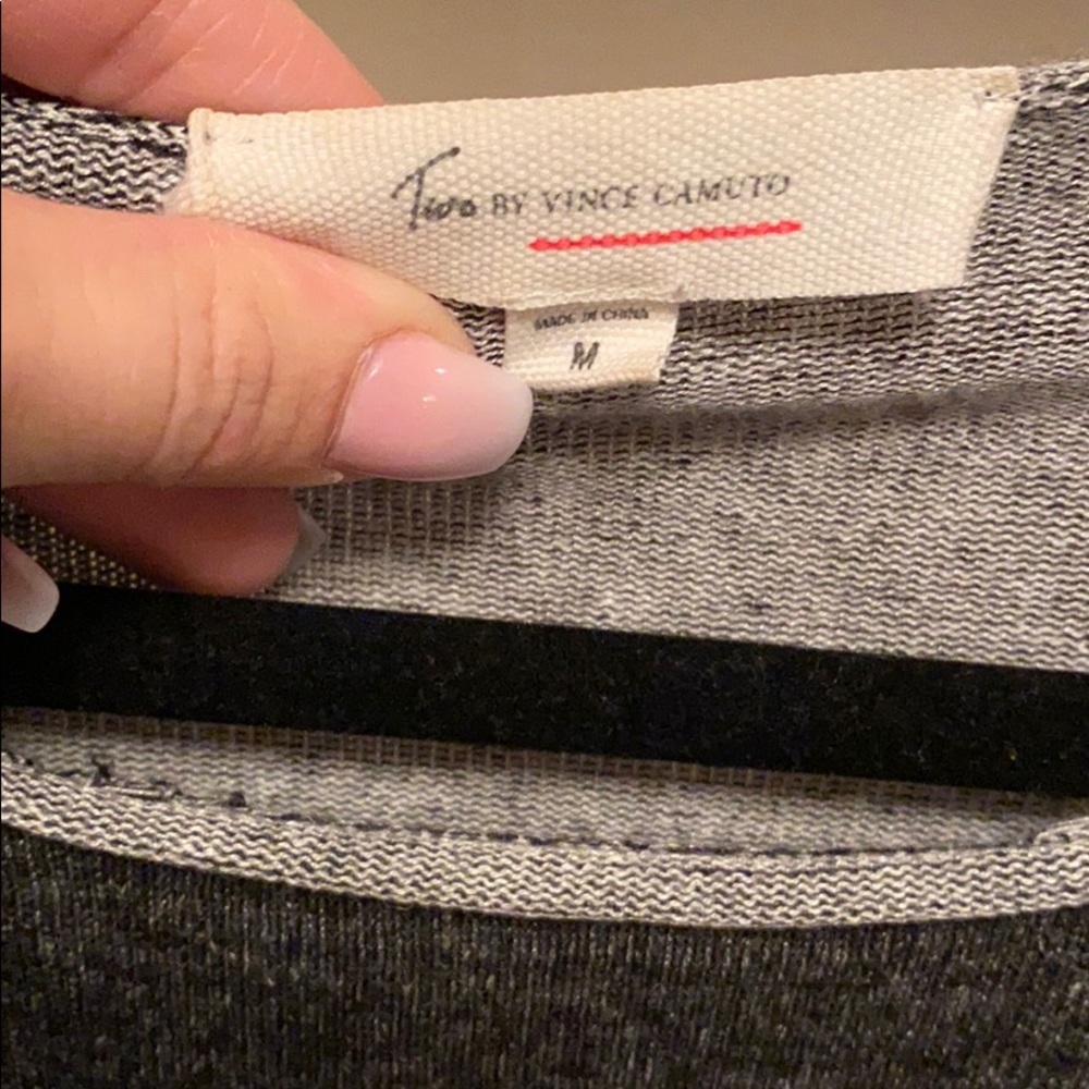 Two by Vince Camuto - Picture 2 of 5